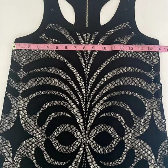 Express Lace Razorback Tank Top - Picture 6 of 7